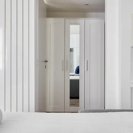 Domusmi Via Fiuggi Milano