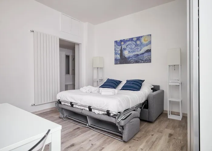 Lejlighed Domusmi Via Fiuggi Milano