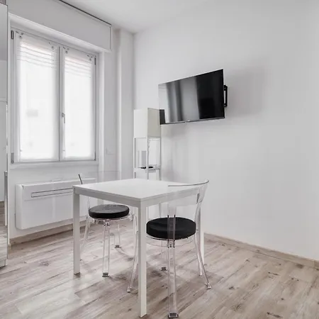 Domusmi Via Fiuggi Apartamento Milán